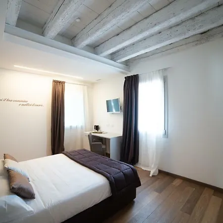 Hotel K-Farm à Malo  Extérieur photo