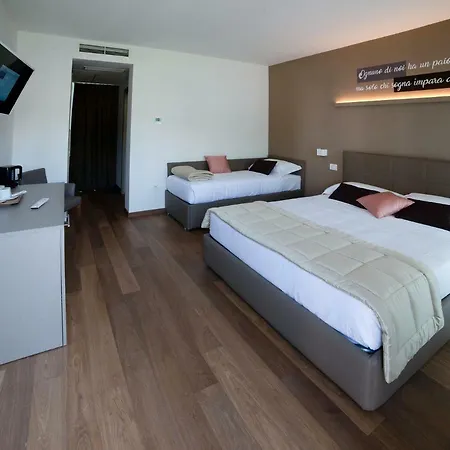 Hotel K-Farm à Malo  Extérieur photo