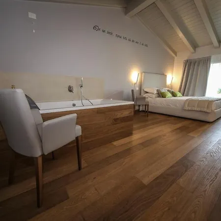 Hotel K-Farm à Malo  Extérieur photo