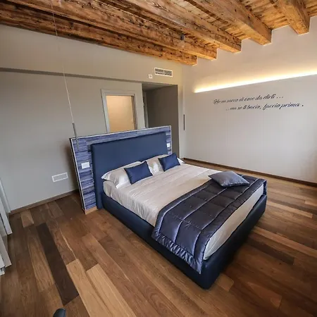 Hotel K-Farm à Malo  Extérieur photo